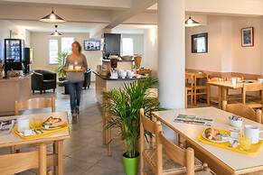 Brit Hotel Deltour Essentiel Mende