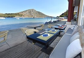 Minoa Hotel
