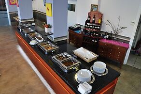Minoa Hotel