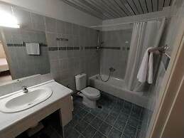 Minoa Hotel