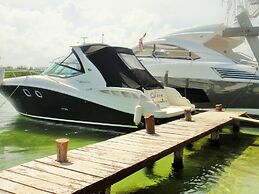Hotel Sotavento & Yacht Club