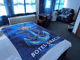 Botel Gracia