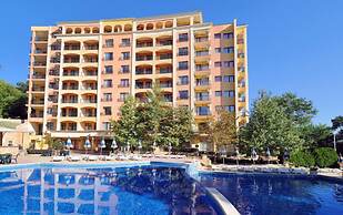 Paradise Green-Park Hotel