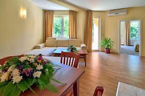 Paradise Green-Park Hotel