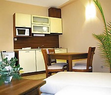 Paradise Green-Park Hotel