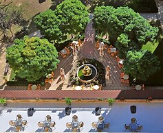 Paradise Green-Park Hotel