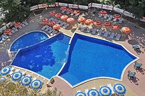 Paradise Green-Park Hotel