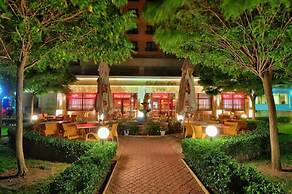 Paradise Green-Park Hotel