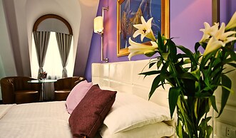 Hotel Phoenix