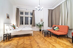 Royal Road Residence