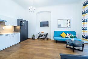 Royal Road Residence