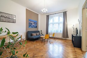 Royal Road Residence