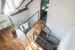 Royal Road Residence