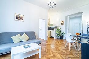 Royal Road Residence