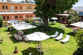 Casa de Avila Hotel