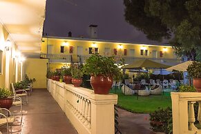 Casa de Avila Hotel