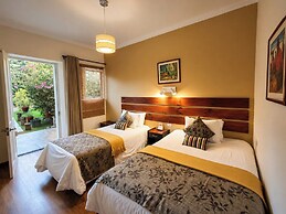 Casa de Avila Hotel