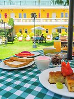 Casa de Avila Hotel