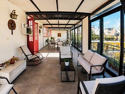 Casa de Avila Hotel
