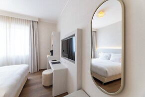 Hi Hotels Sirmione - Lakeview Pool