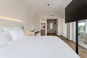 Hi Hotels Sirmione - Lakeview Pool