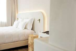 Hi Hotels Sirmione - Lakeview Pool