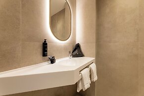 Hi Hotels Sirmione - Lakeview Pool