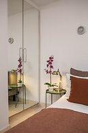 The Luxury Inn