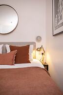 The Luxury Inn