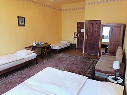 Globtroter Guest House