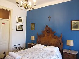 Family Macedo B&B
