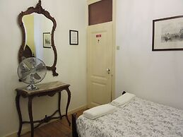 Family Macedo B&B