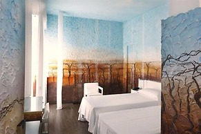 Alexander Museum Palace Hotel
