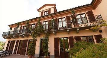 Villa Lauri