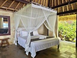 Bloo Lagoon Eco Village