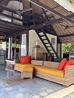 Bloo Lagoon Eco Village