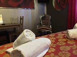 Rigoletto Rental Rooms