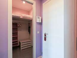 Residence House Aramis Down Town