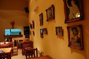 Sabatico Travelers Hostel & Guesthouse