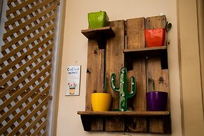 Sabatico Travelers Hostel & Guesthouse