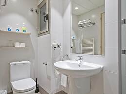 Castellmar Apartments