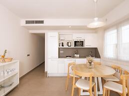 Castellmar Apartments
