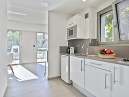 Castellmar Apartments