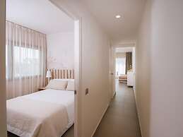Castellmar Apartments