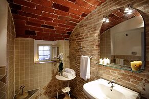 Residence Borgo San Lorenzo a Linari