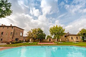Residence Borgo San Lorenzo a Linari