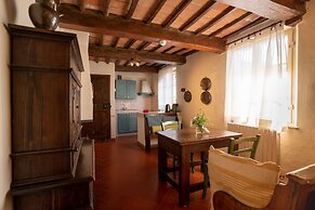 Residence Borgo San Lorenzo a Linari