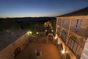 Residence Borgo San Lorenzo a Linari