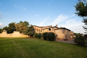 Residence Borgo San Lorenzo a Linari