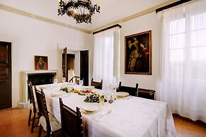 Residence Borgo San Lorenzo a Linari